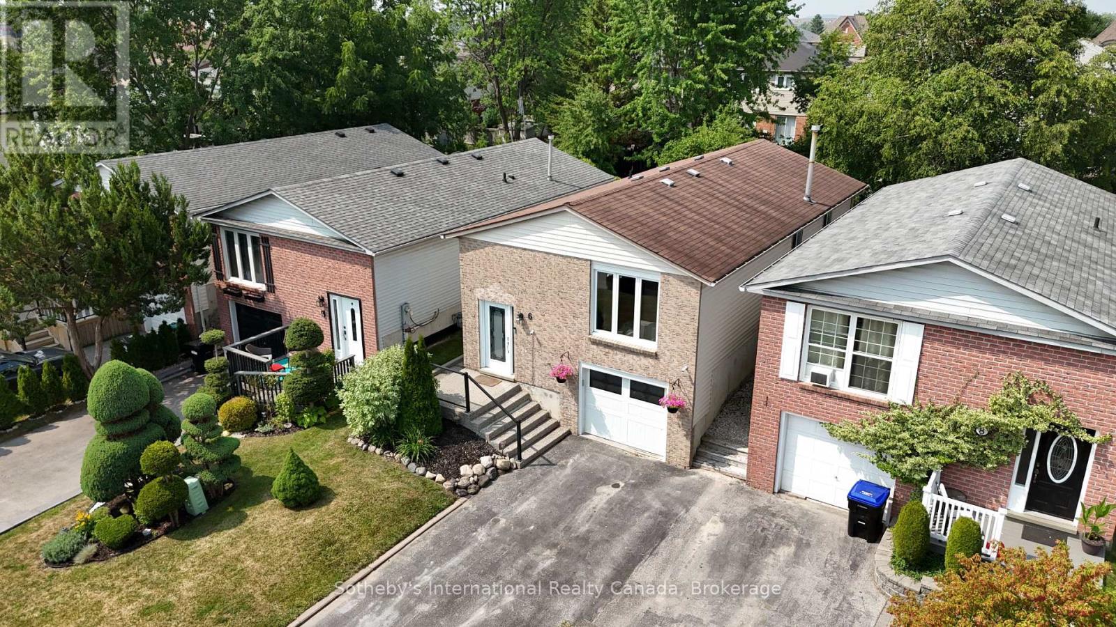 Photo 1 of 6 Longview Drive, Bradford West Gwillimbury ON