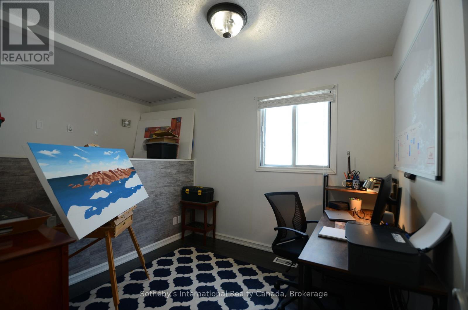 Photo 11 of 6 Longview Drive, Bradford West Gwillimbury ON