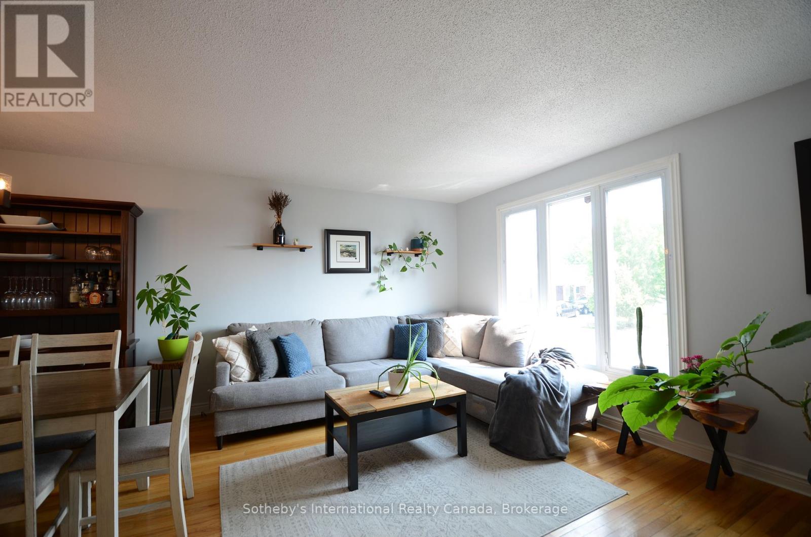 Photo 6 of 6 Longview Drive, Bradford West Gwillimbury ON
