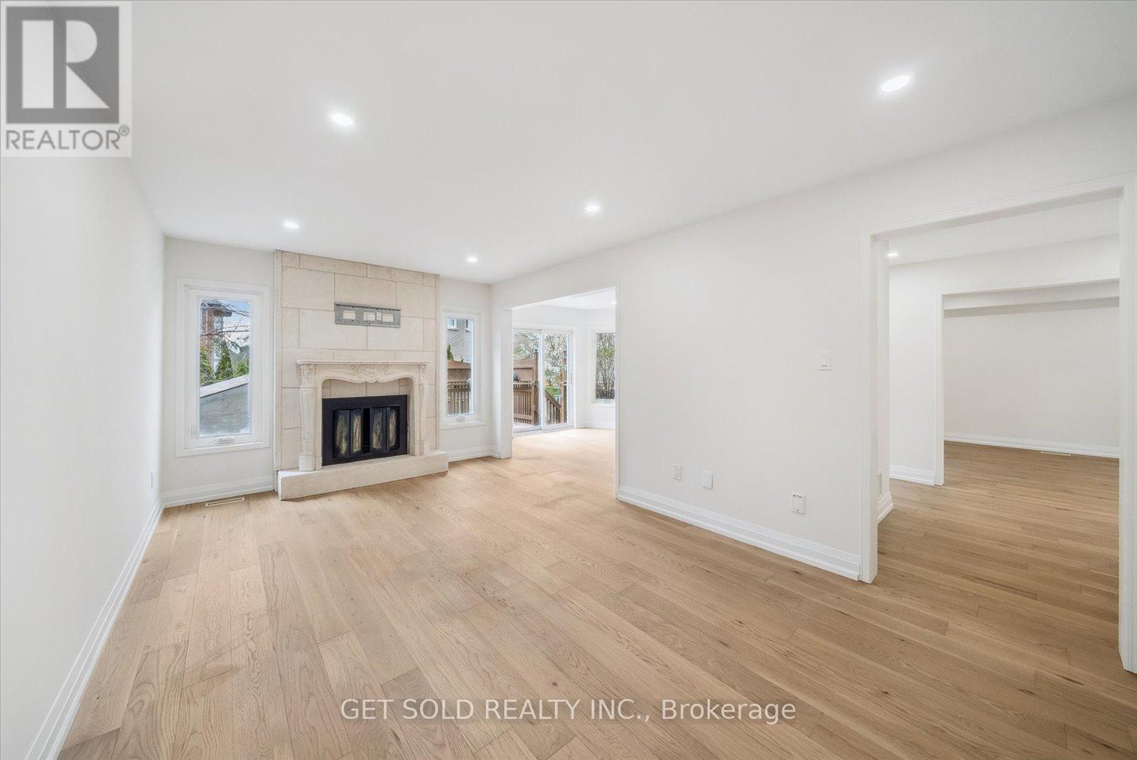 27 EDENBRIDGE DRIVE - 10