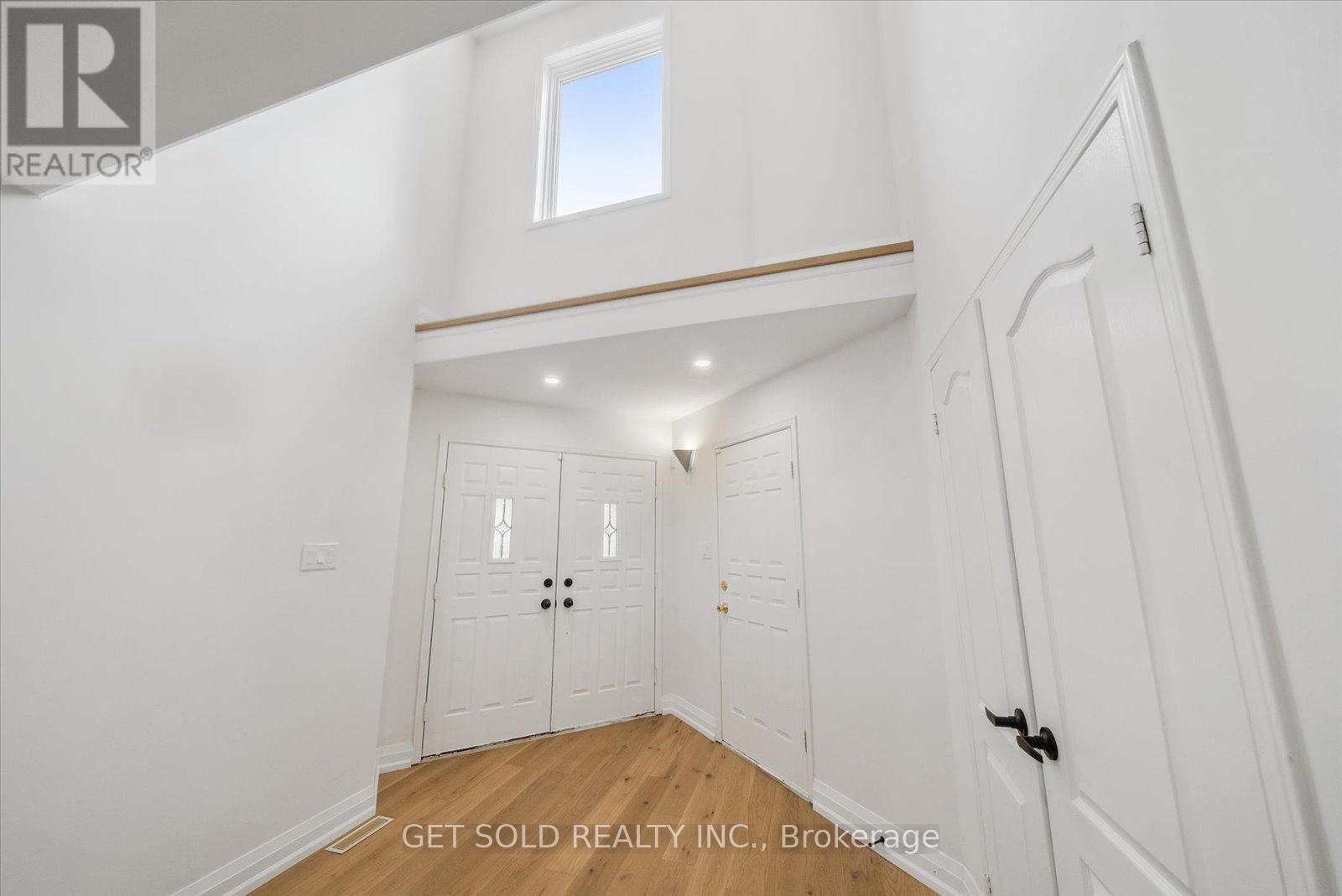 27 EDENBRIDGE DRIVE - 4