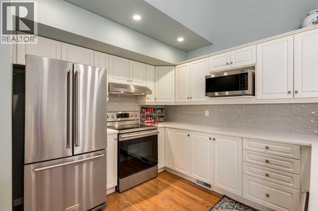Single Family House 4 Level for Sale in   Silver Springs Road NW Silver Springs Calgary 