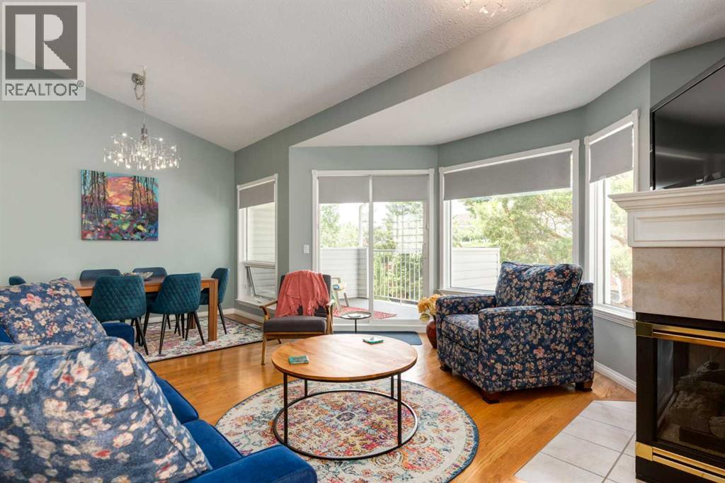 Single Family House 4 Level for Sale in   Silver Springs Road NW Silver Springs Calgary 