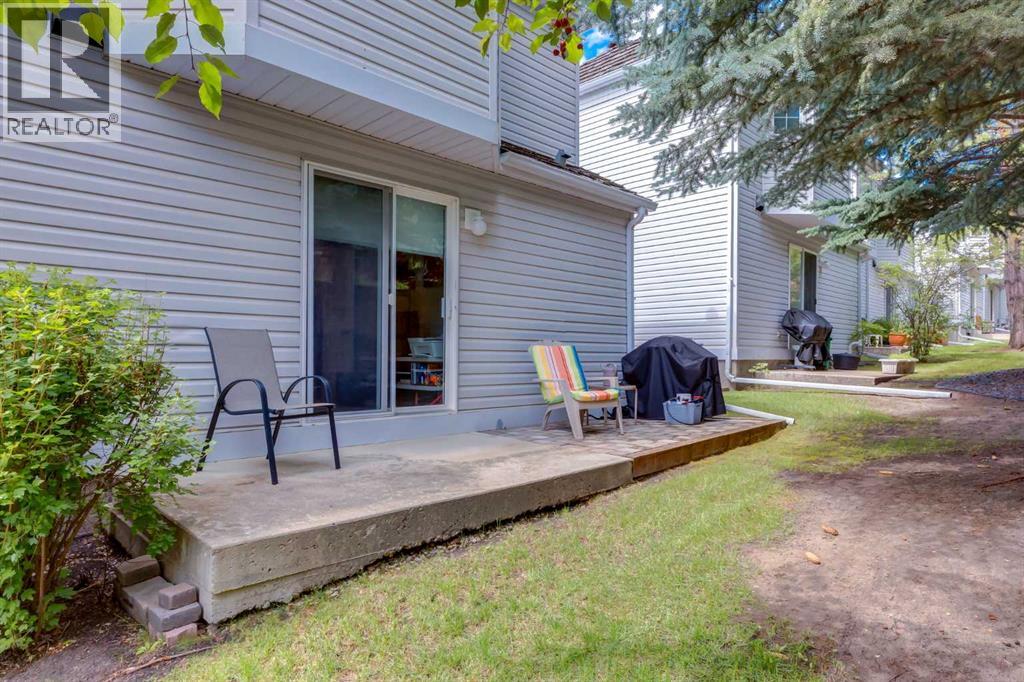 Single Family House 4 Level for Sale in   Silver Springs Road NW Silver Springs Calgary 