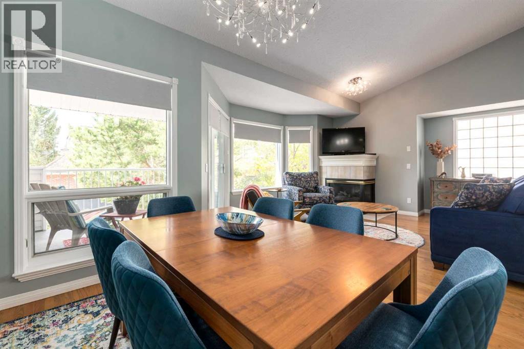 Single Family House 4 Level for Sale in   Silver Springs Road NW Silver Springs Calgary 