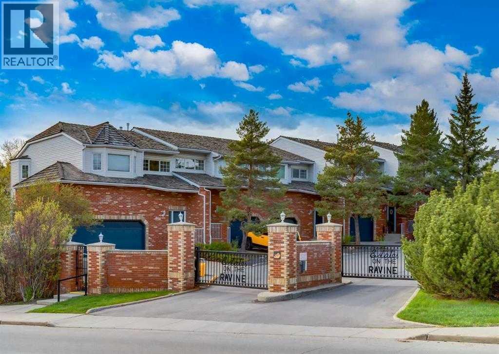 Single Family House 4 Level for Sale in   Silver Springs Road NW Silver Springs Calgary 