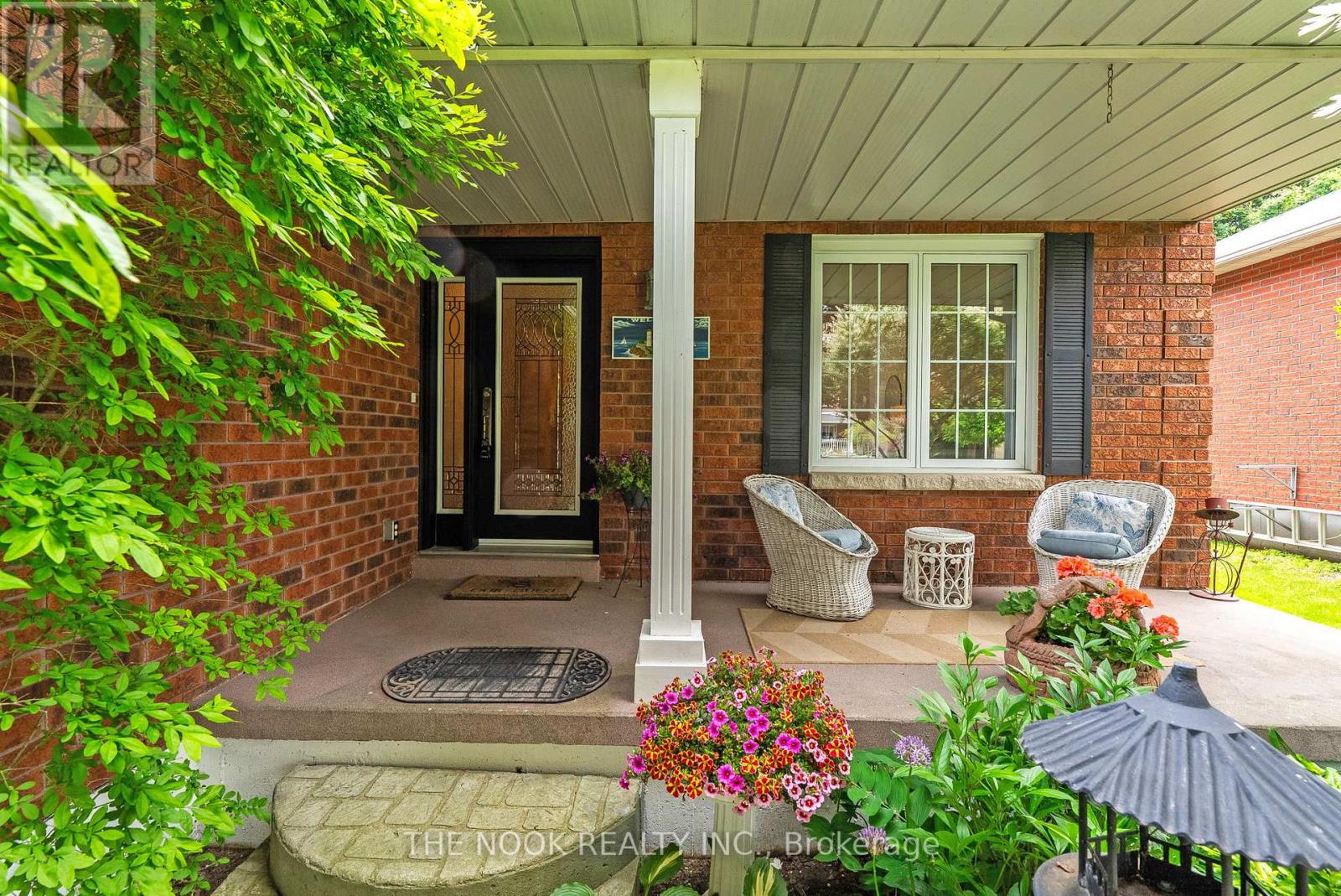 Photo 3 of 151 Carroll Crescent, Cobourg ON