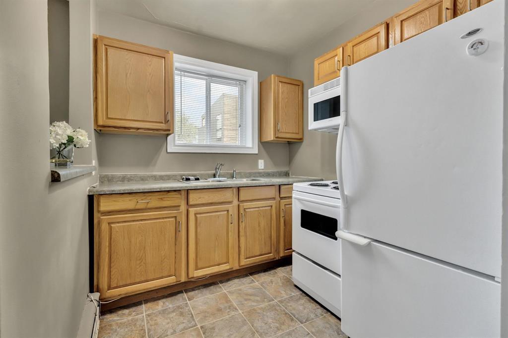 Photo 11 of 308 118 Scott Street, Winnipeg MB