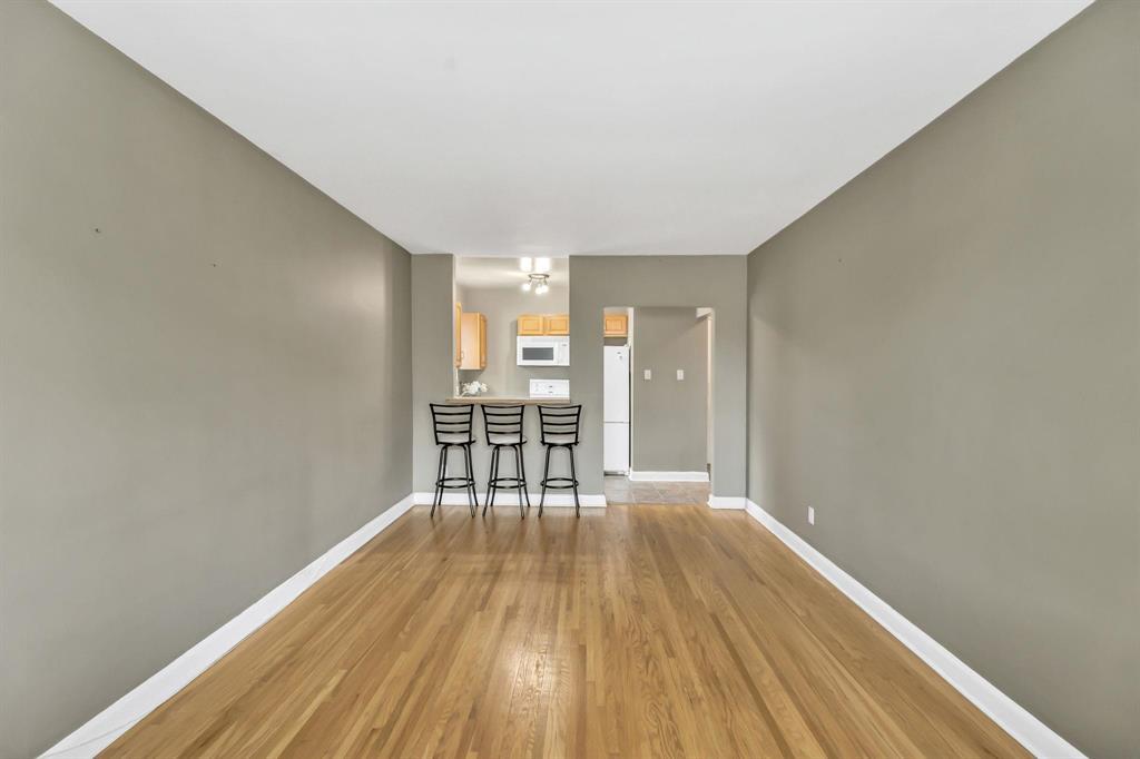 Photo 5 of 308 118 Scott Street, Winnipeg MB