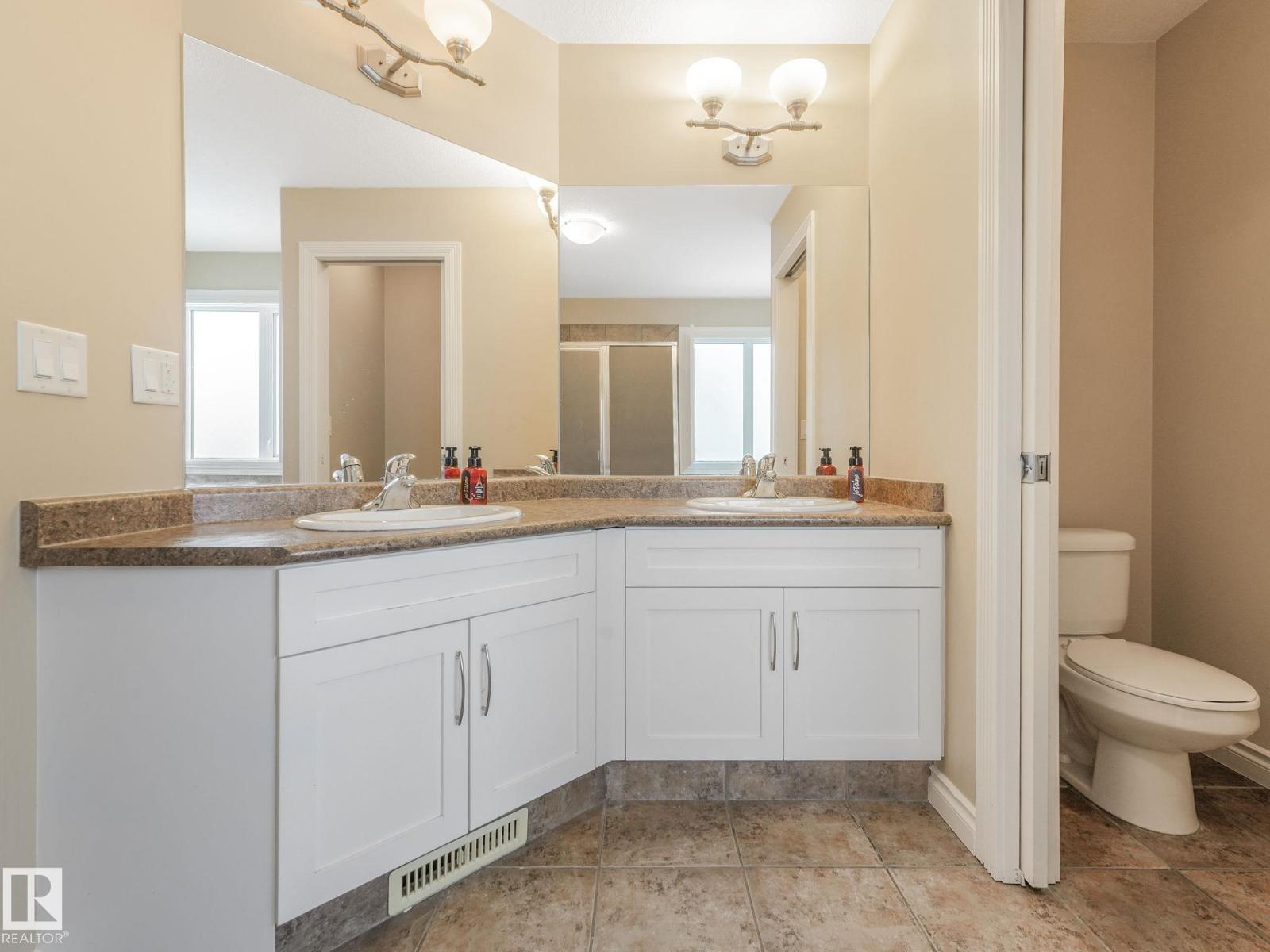 Photo 36 of 1024 Hope Rd Nw, Edmonton AB
