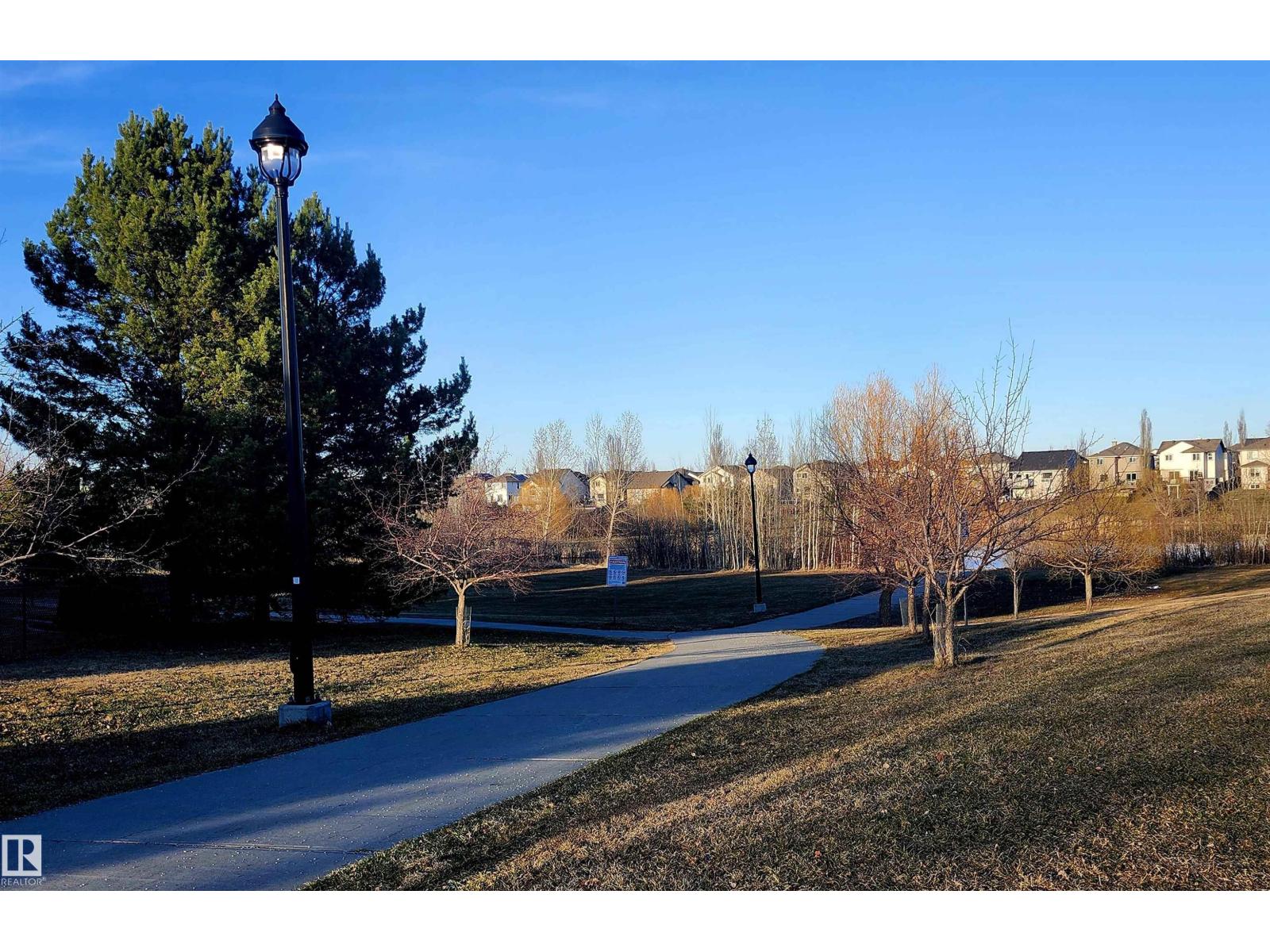 Photo 54 of 1024 Hope Rd Nw, Edmonton AB