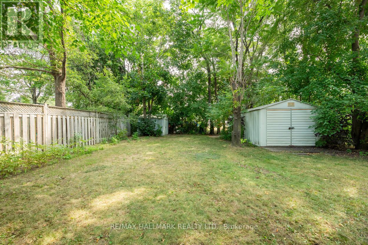 Photo 8 of Bsmt 659 Kipling Avenue, Toronto ON