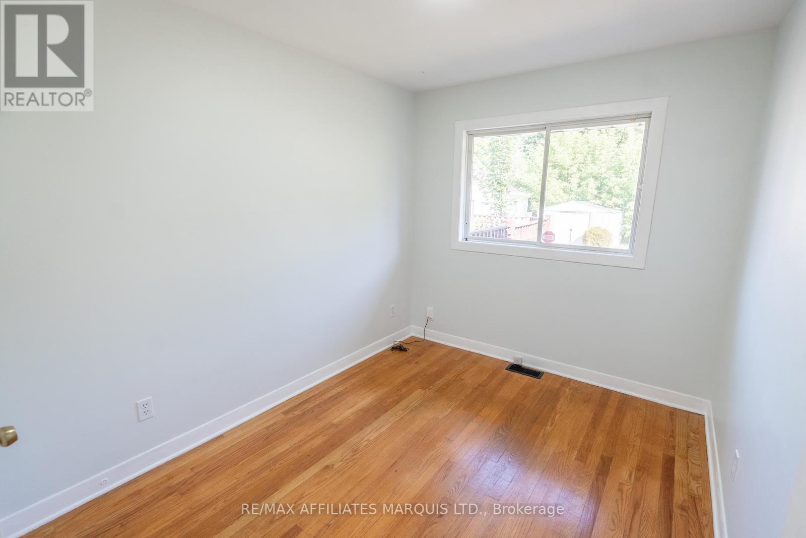 Photo 15 of 1203 Princess Street, Cornwall ON
