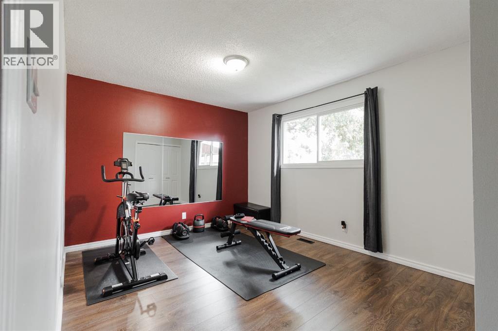 Photo 6 of 208 Silvertip Place, Fort Mcmurray AB