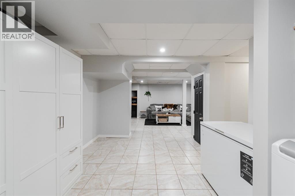 Photo 31 of 208 Silvertip Place, Fort Mcmurray AB