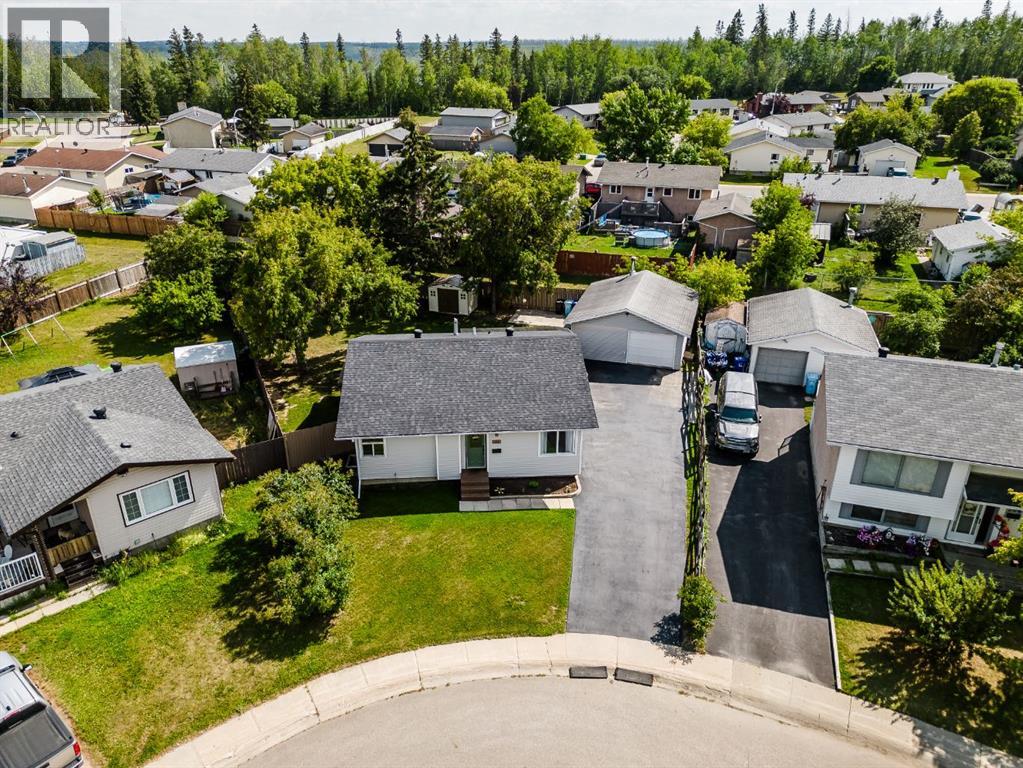 Photo 42 of 208 Silvertip Place, Fort Mcmurray AB