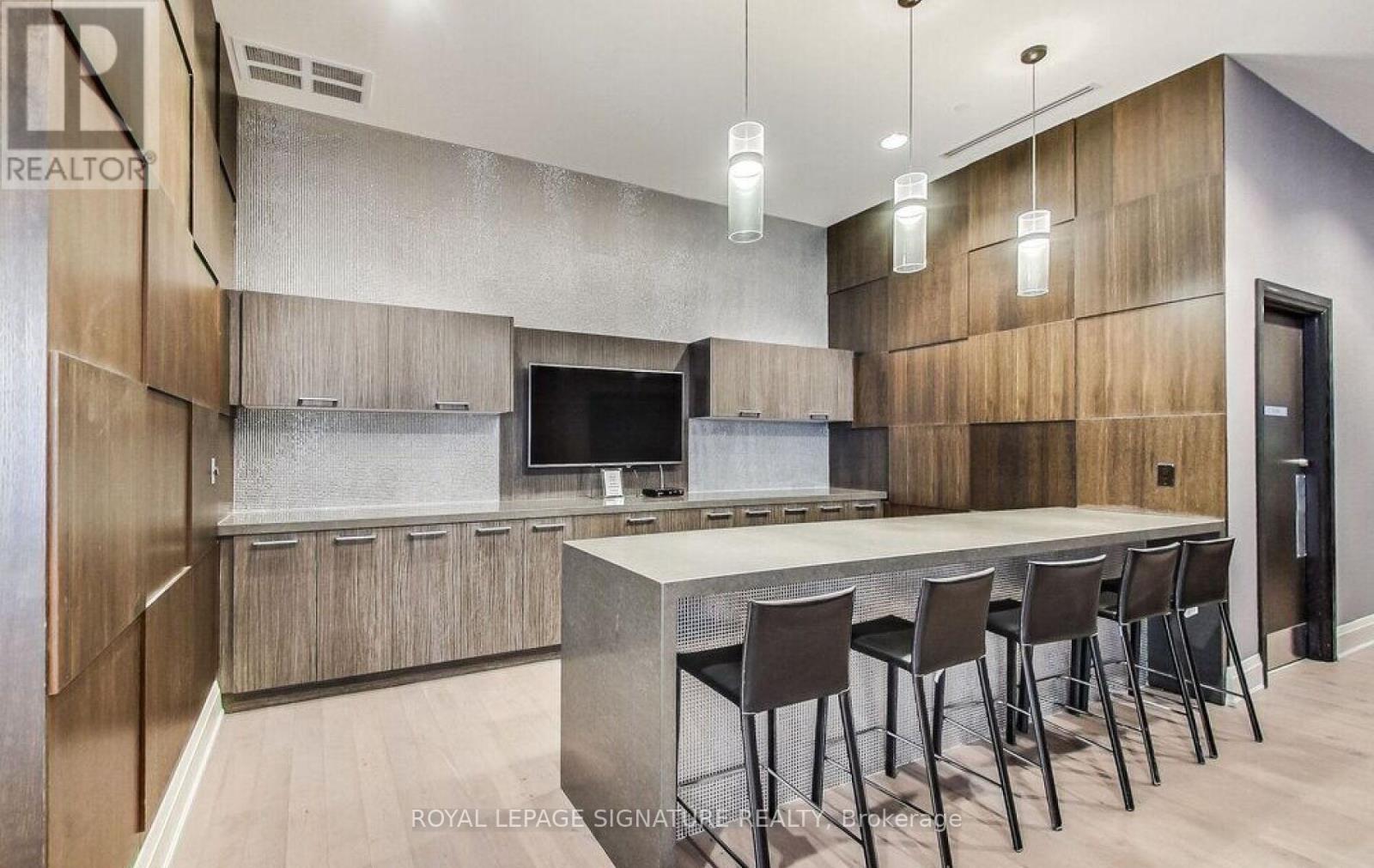 Photo 34 of 807 35 Fontenay Court, Toronto ON