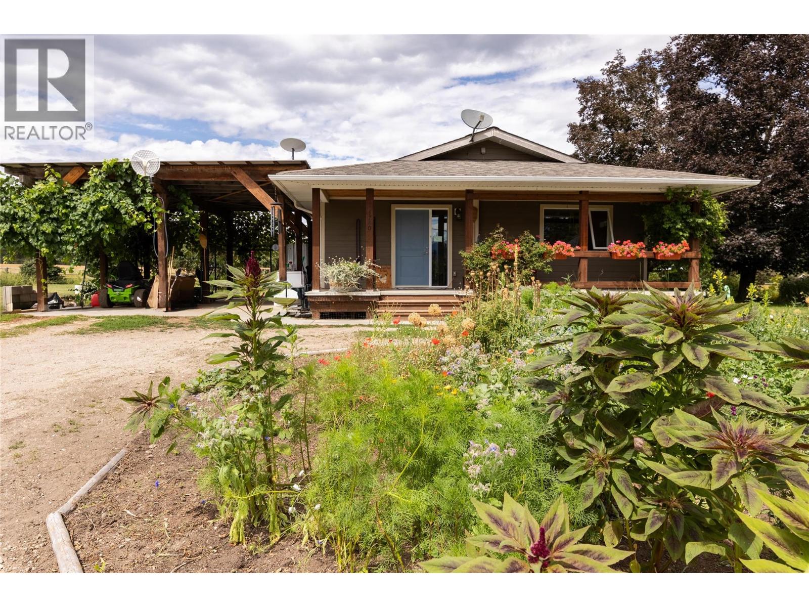 Photo 10 of 4780 Sleepy Hollow Road, Spallumcheen BC