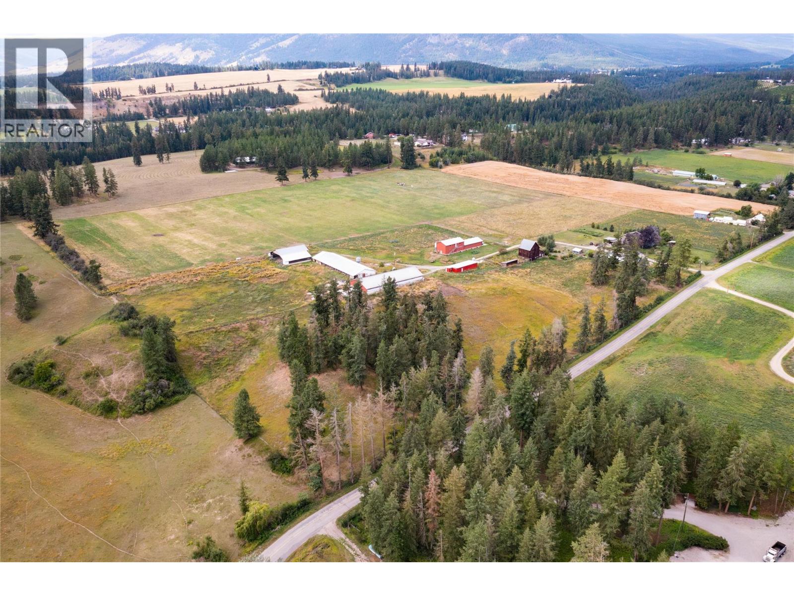 Photo 27 of 4780 Sleepy Hollow Road, Spallumcheen BC