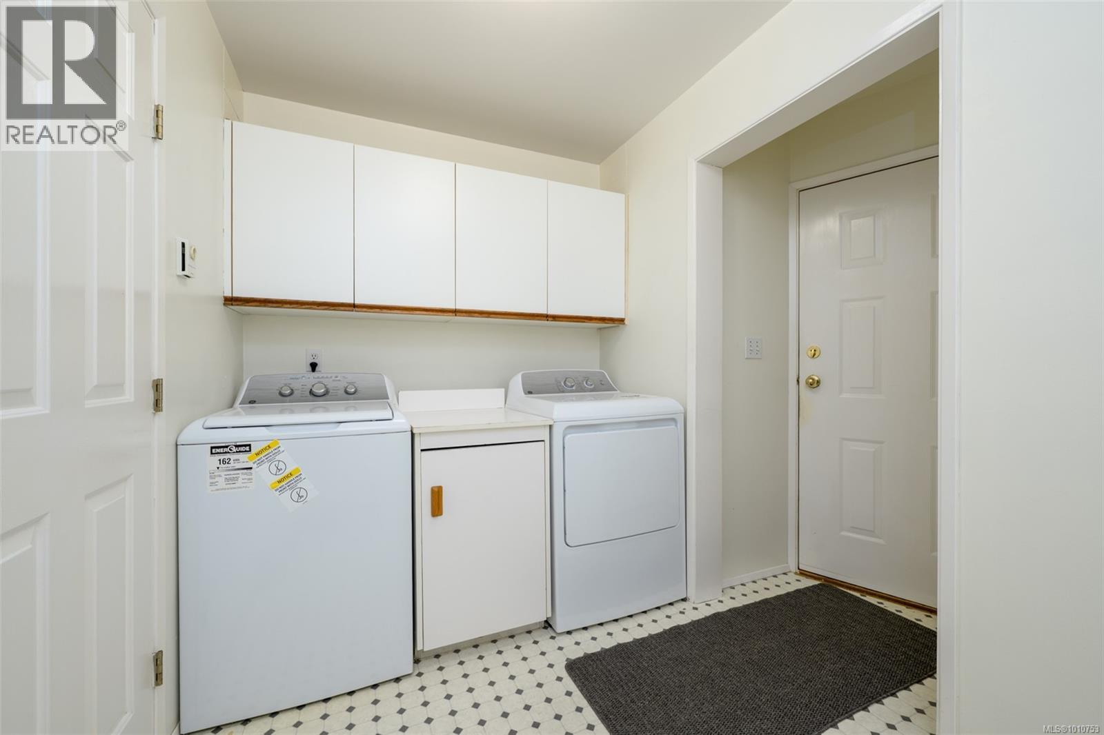 1500 Thomson Terr, Duncan