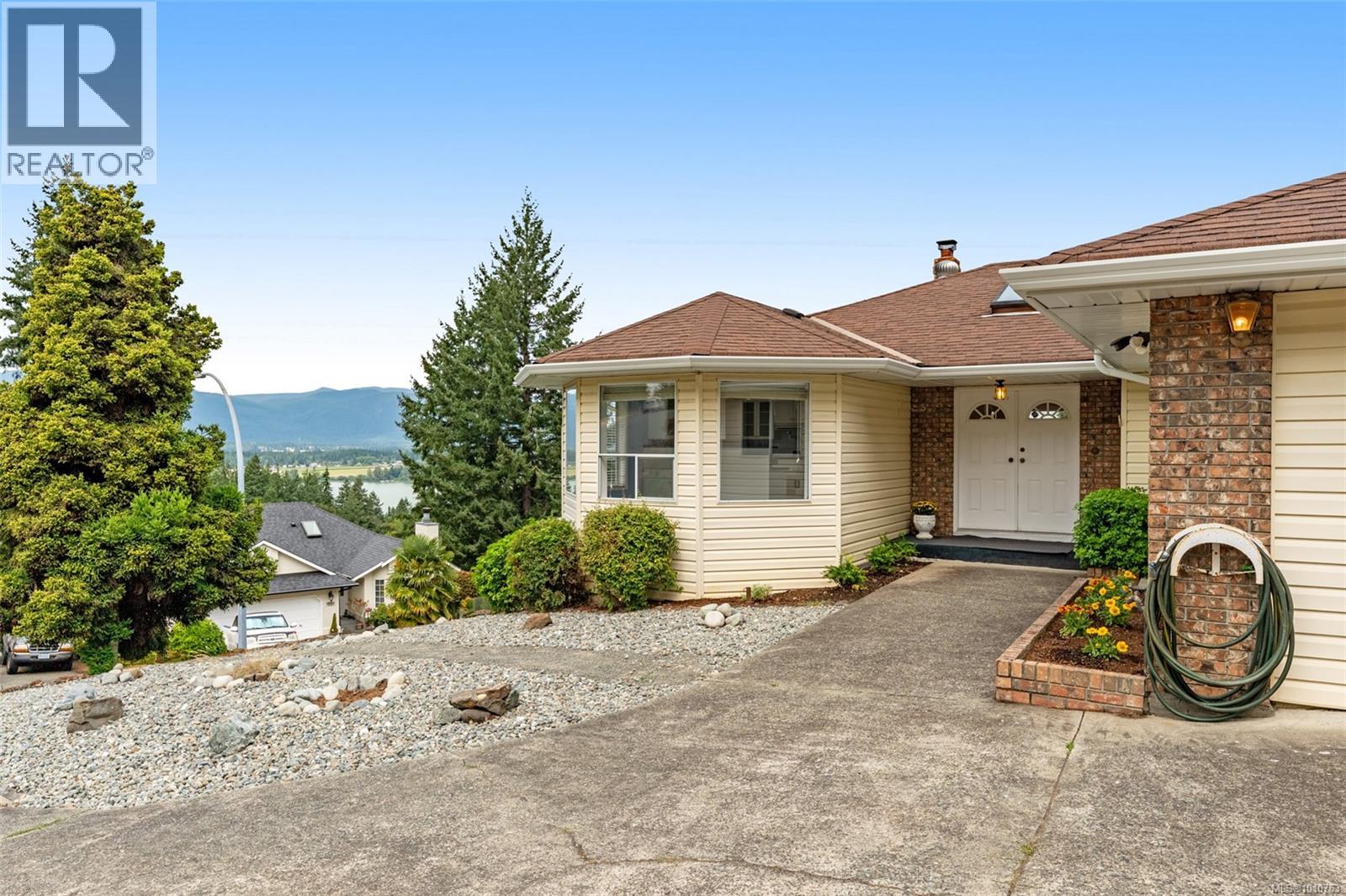 1500 Thomson Terr, Duncan