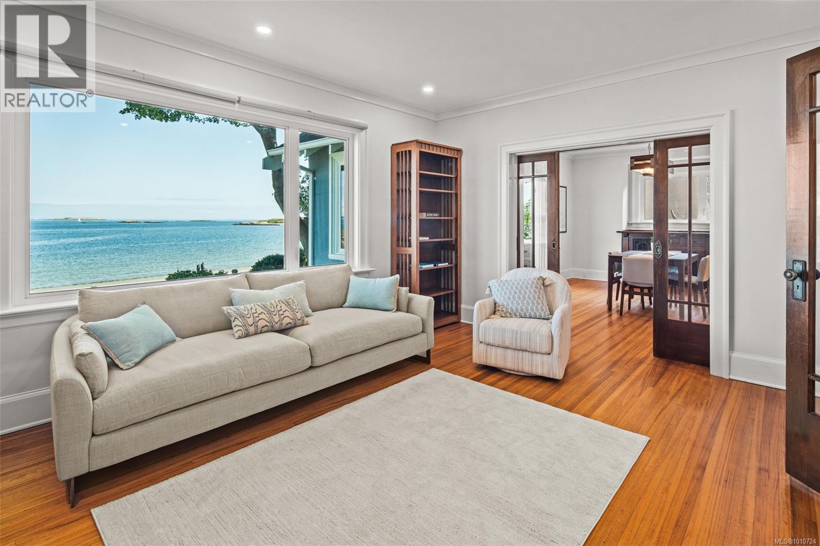  2170 Esplanade, Oak Bay