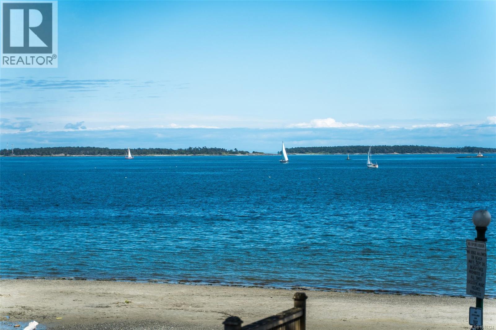 2170 Esplanade, Oak Bay