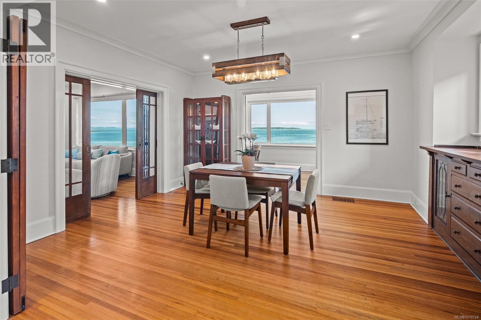  2170 Esplanade, Oak Bay