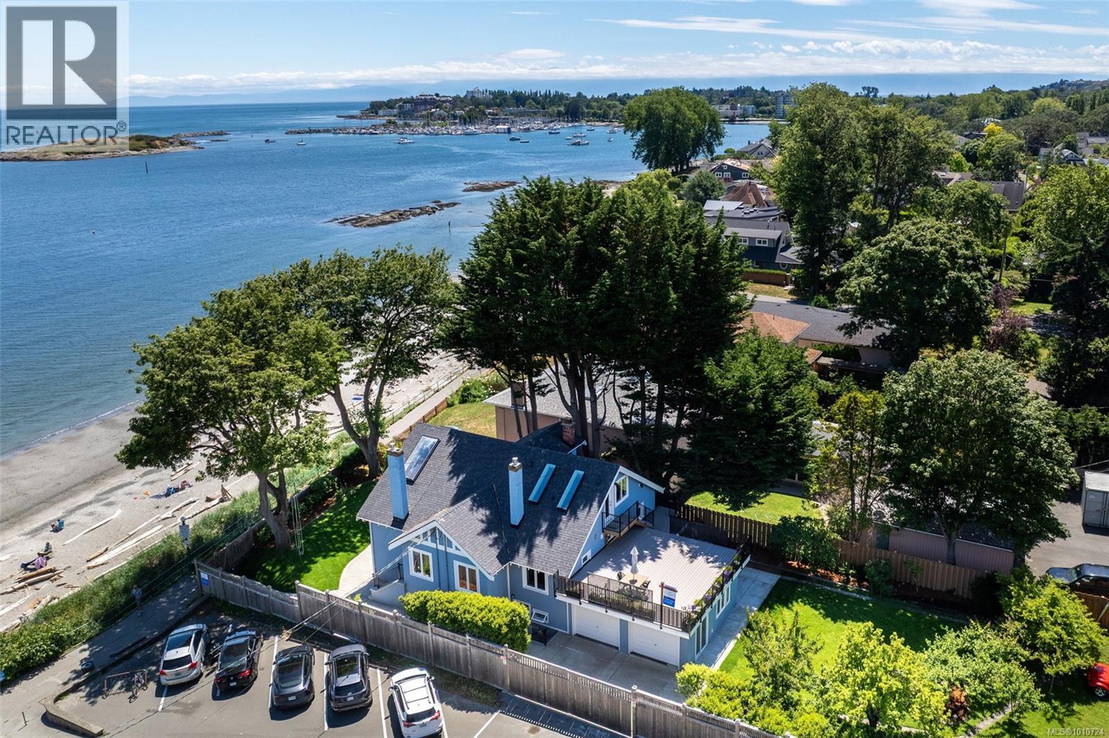  2170 Esplanade, Oak Bay