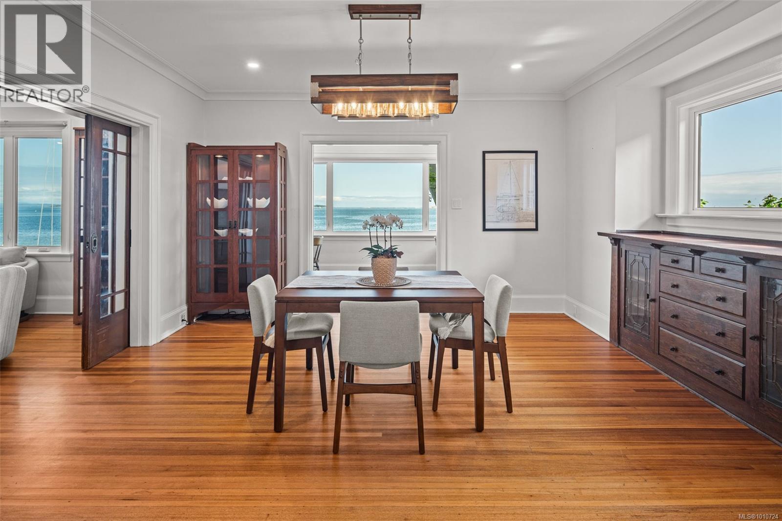  2170 Esplanade, Oak Bay