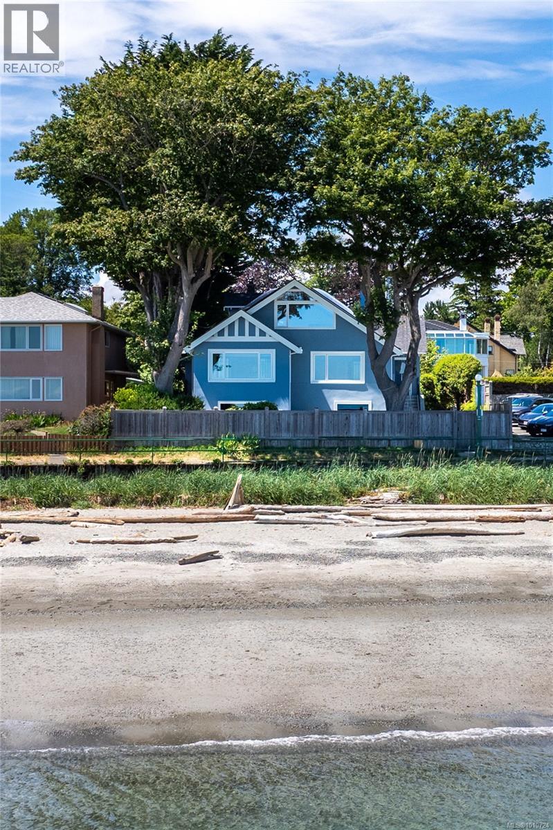  2170 Esplanade, Oak Bay