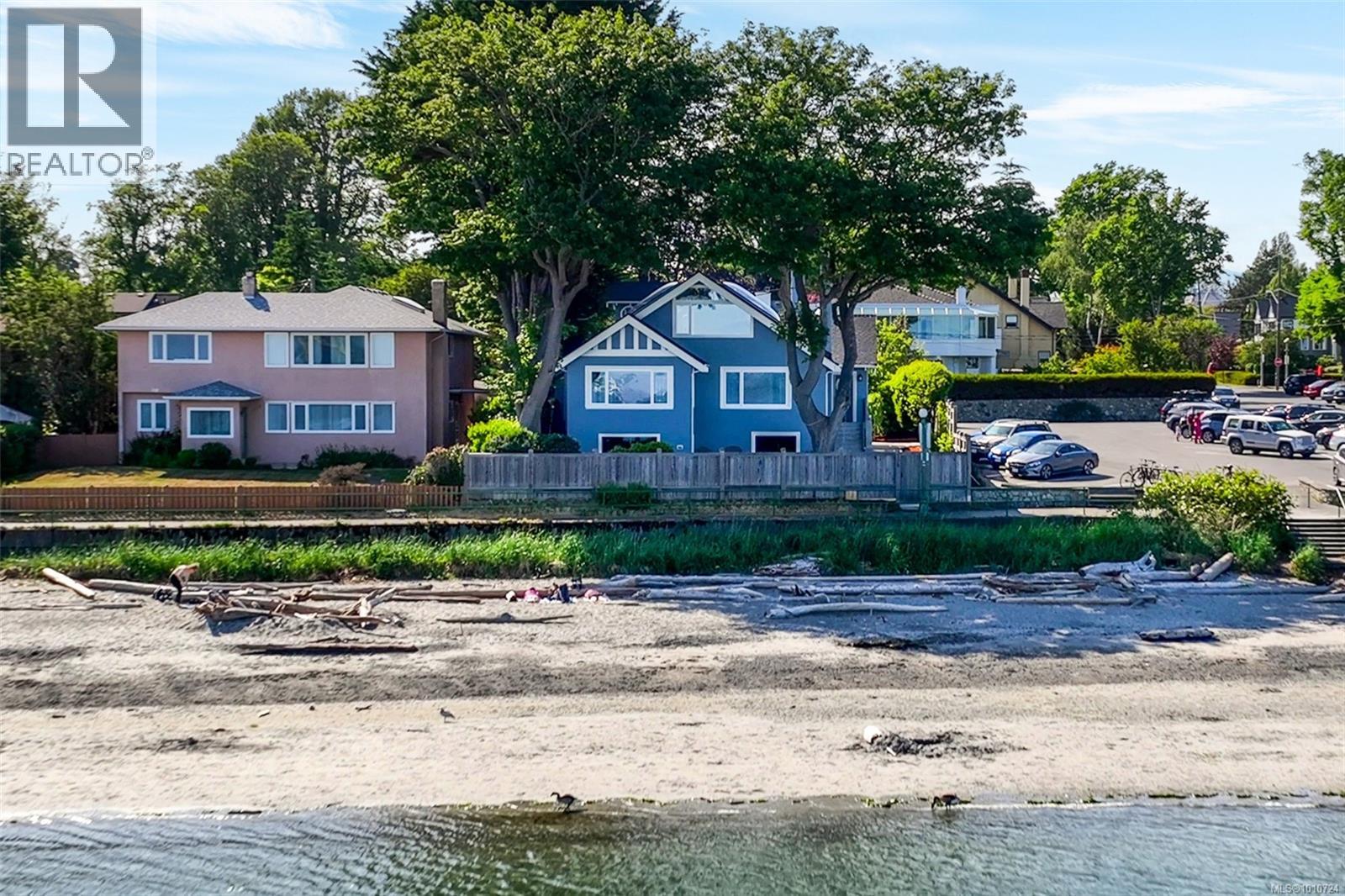  2170 Esplanade, Oak Bay