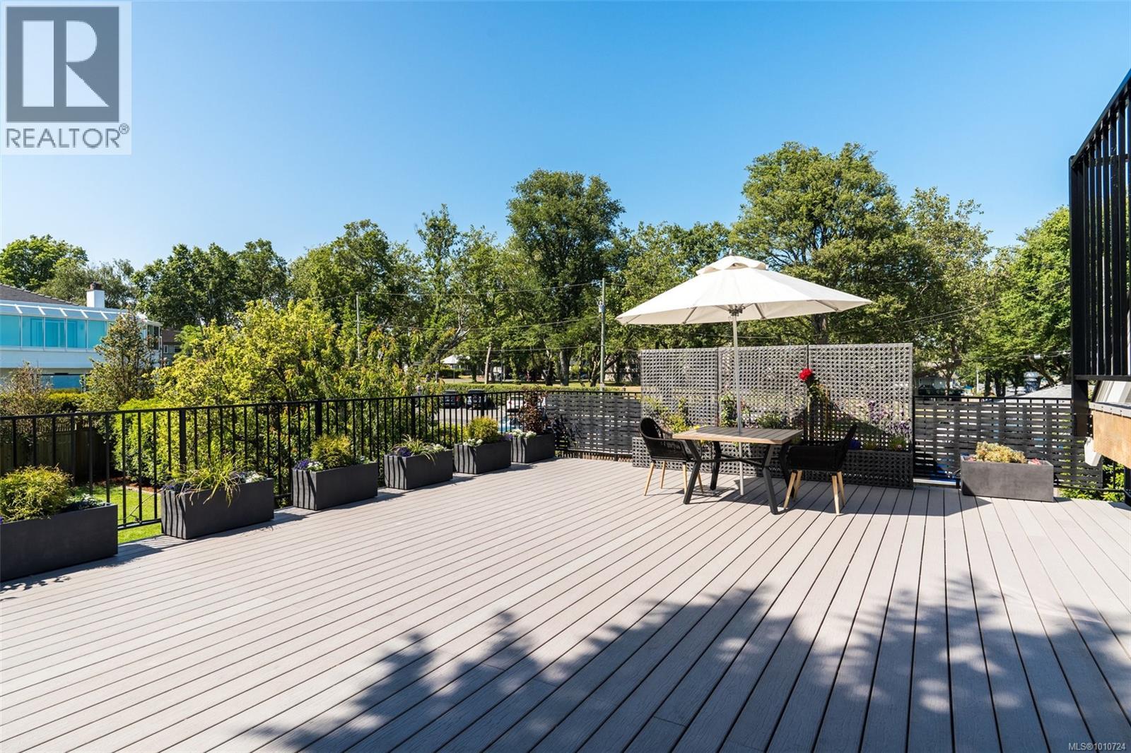  2170 Esplanade, Oak Bay