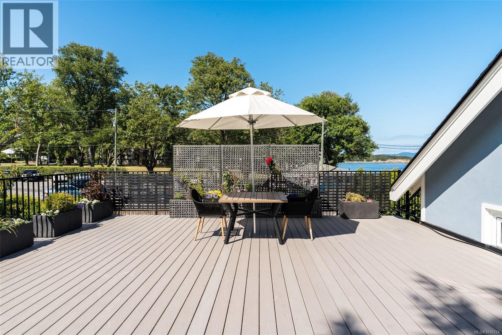  2170 Esplanade, Oak Bay