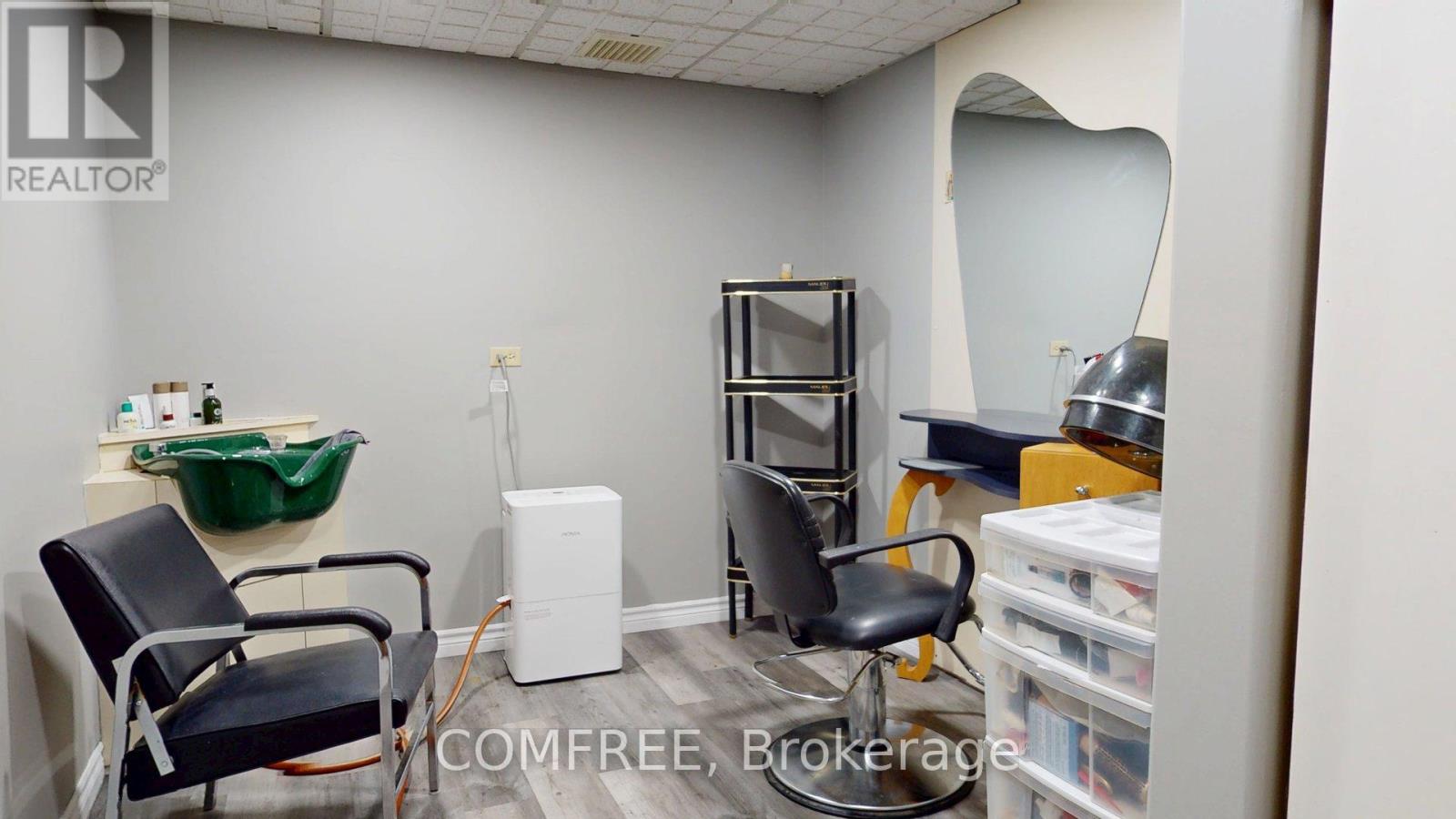 Photo 24 of 100 1145 Derable Place, Ottawa ON