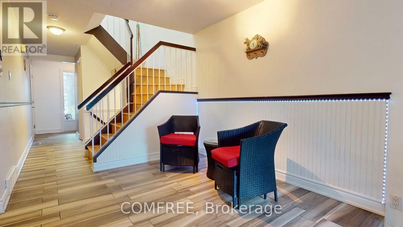 Photo 6 of 100 1145 Derable Place, Ottawa ON