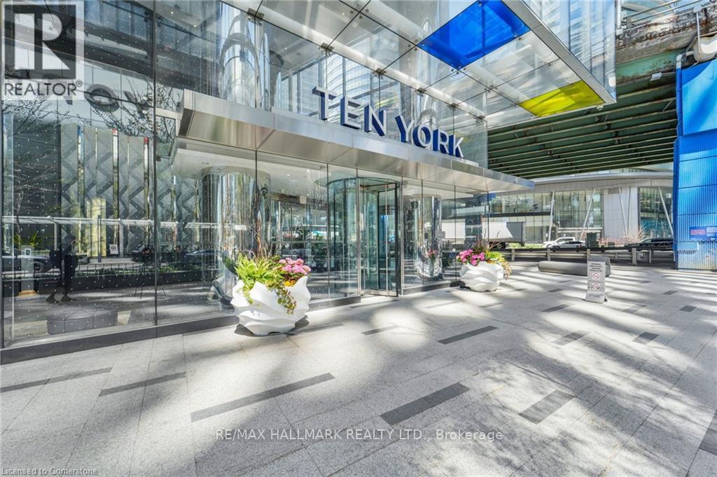 Photo 14 of 4107 10 York Street, Toronto ON