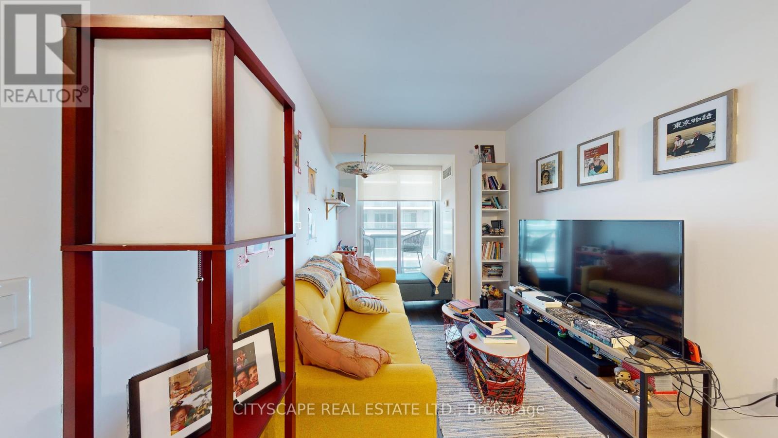 Photo 4 of 3501 195 Redpath Avenue, Toronto ON