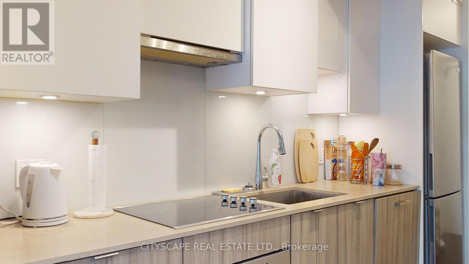 Photo 14 of 3501 195 Redpath Avenue, Toronto ON