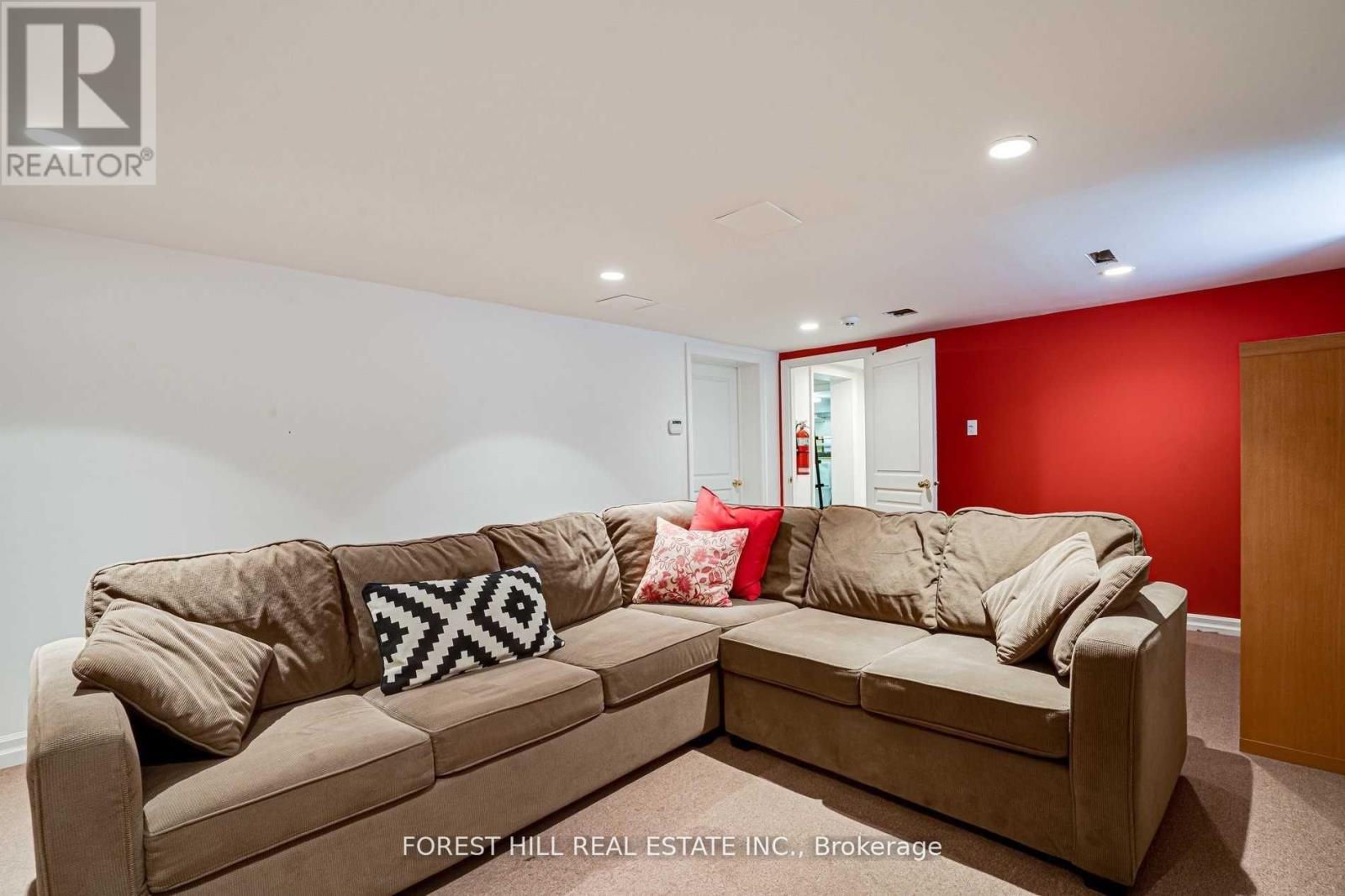 Photo 4 of Lower 9 Coulson Avenue, Toronto ON