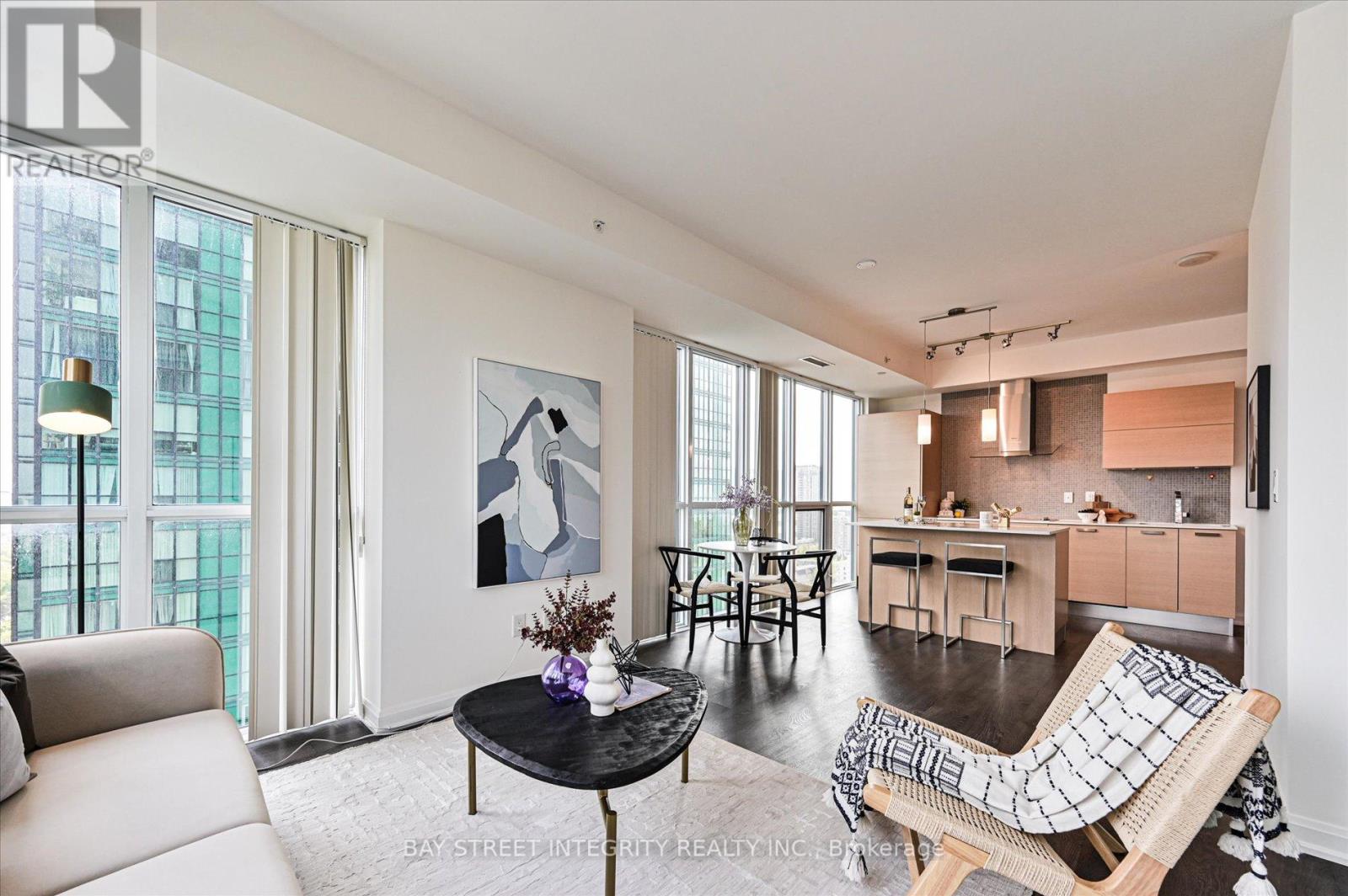 Photo 1 of 1808 11 Bogert Avenue, Toronto ON