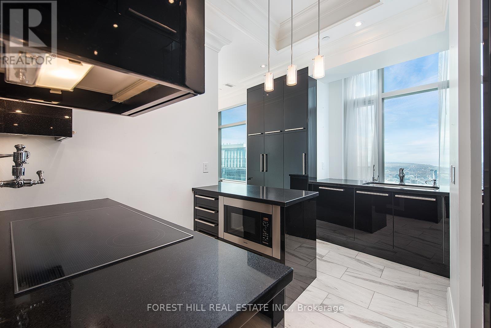 Photo 7 of 4604 311 Bay Street, Toronto ON