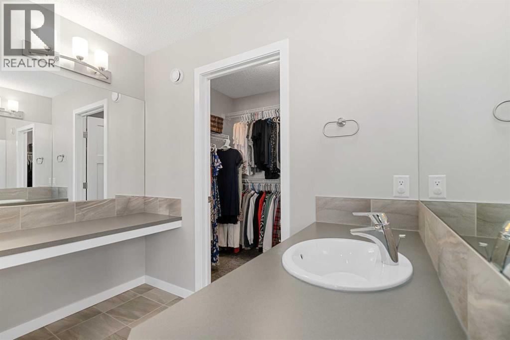 Single Family House for Sale in  Auburn Meadows Crescent SE Auburn Bay Calgary 