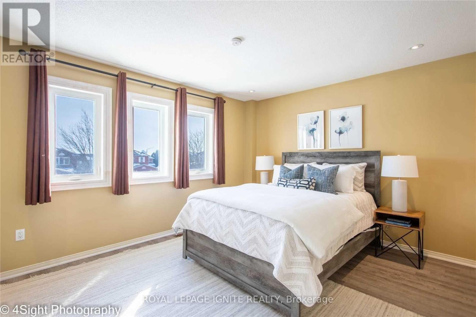 Photo 10 of 10 Bonnycastle Drive, Clarington ON