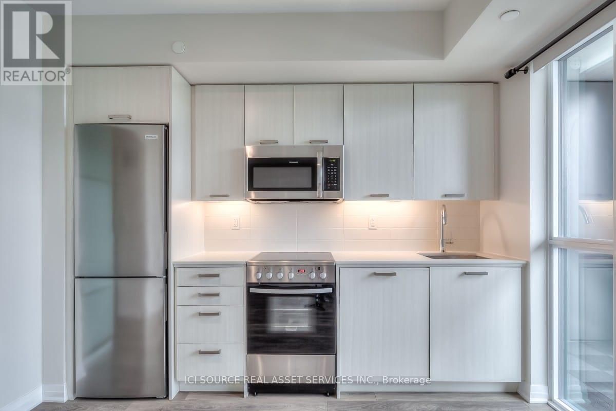 Photo 24 of 518 2301 Danforth Avenue, Toronto ON