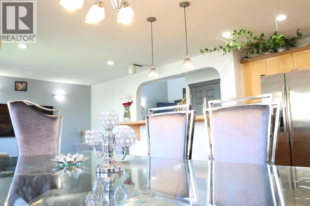 Photo 32 of 266 Marthas Manor Ne, Calgary AB