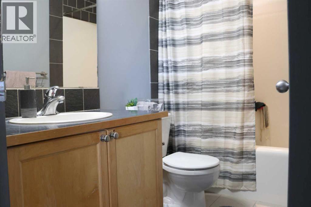 Photo 28 of 266 Marthas Manor Ne, Calgary AB