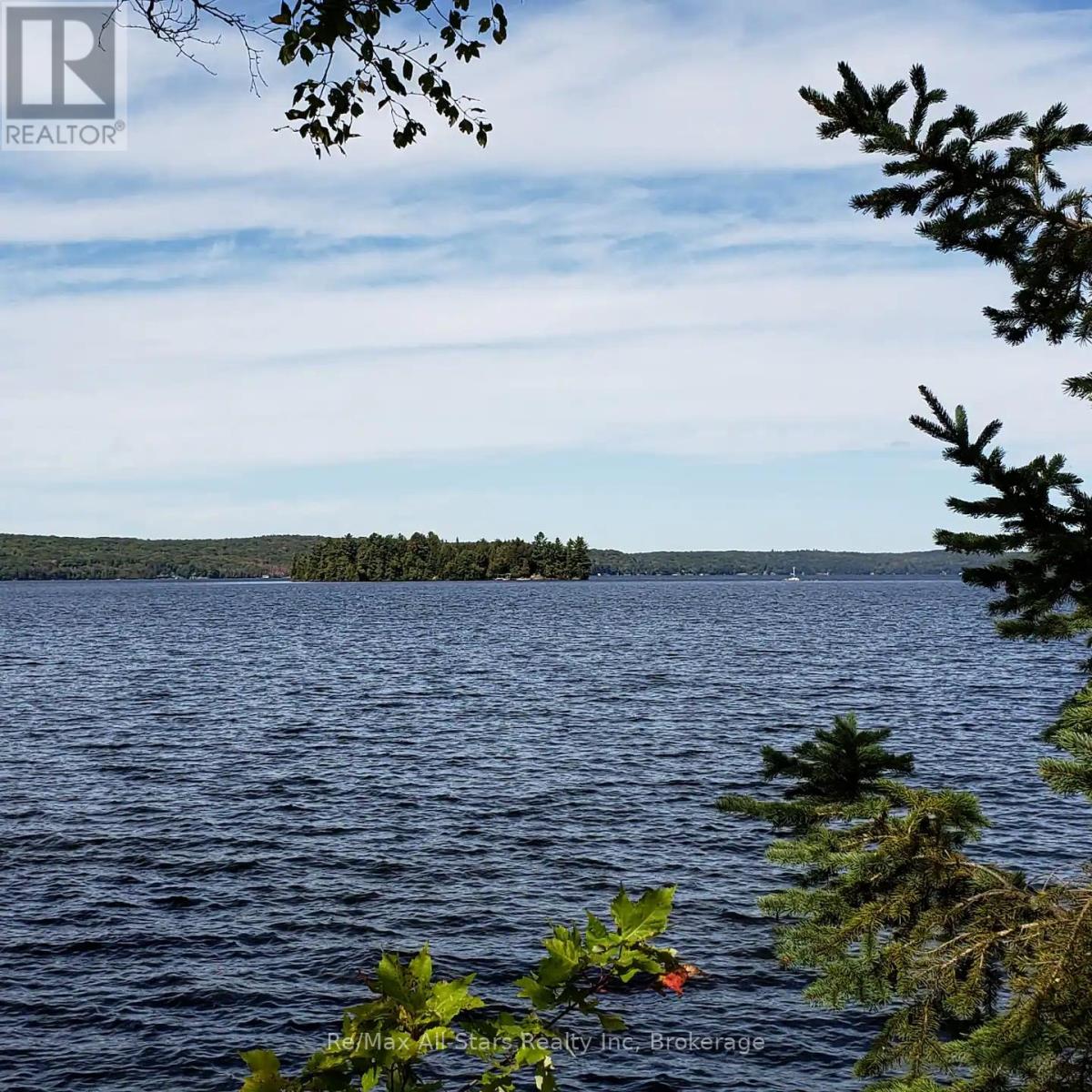 Photo 26 of 1037 Glenmount Road, Lake Of Bays ON