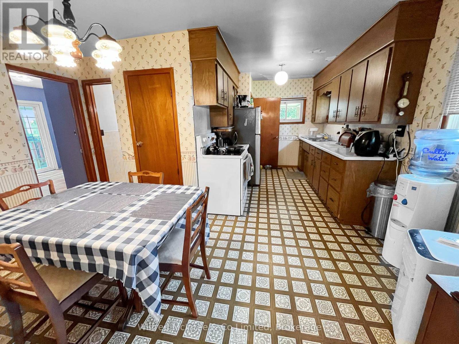 Photo 8 of 211 14 Concession, South Bruce ON
