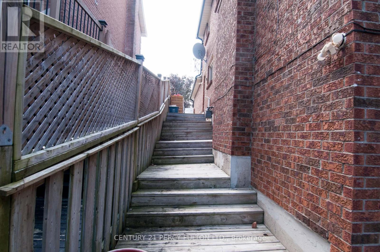 Photo 2 of 109 Kearney Drive, Ajax ON